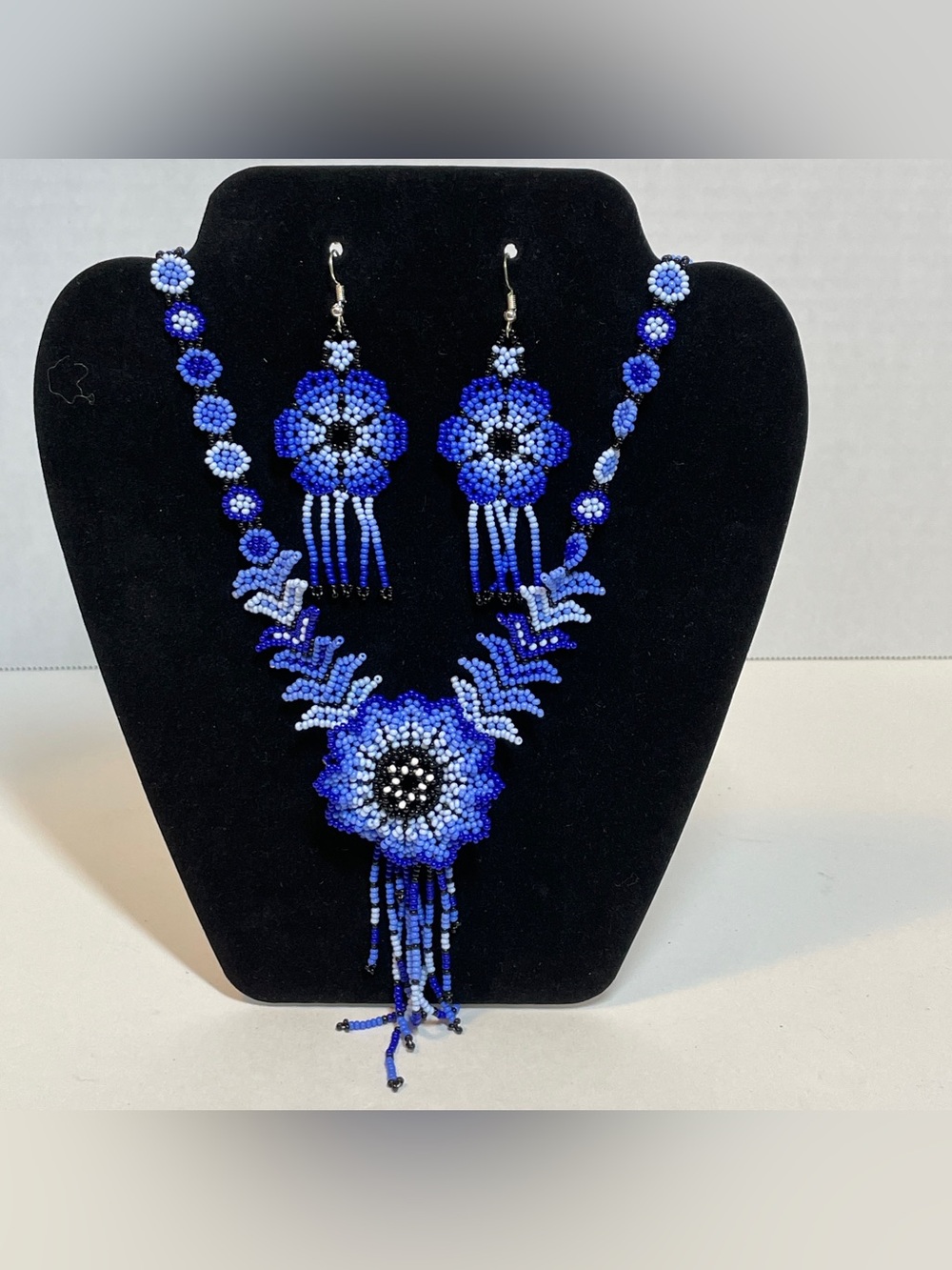 Handmade Seed Bead Flower Necklace Set Boho Native Am Jewelry Matching Earrings